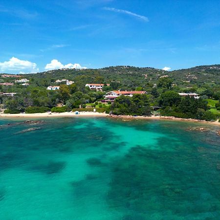 Baia Dorata Beach Apartment Porto Istana Экстерьер фото