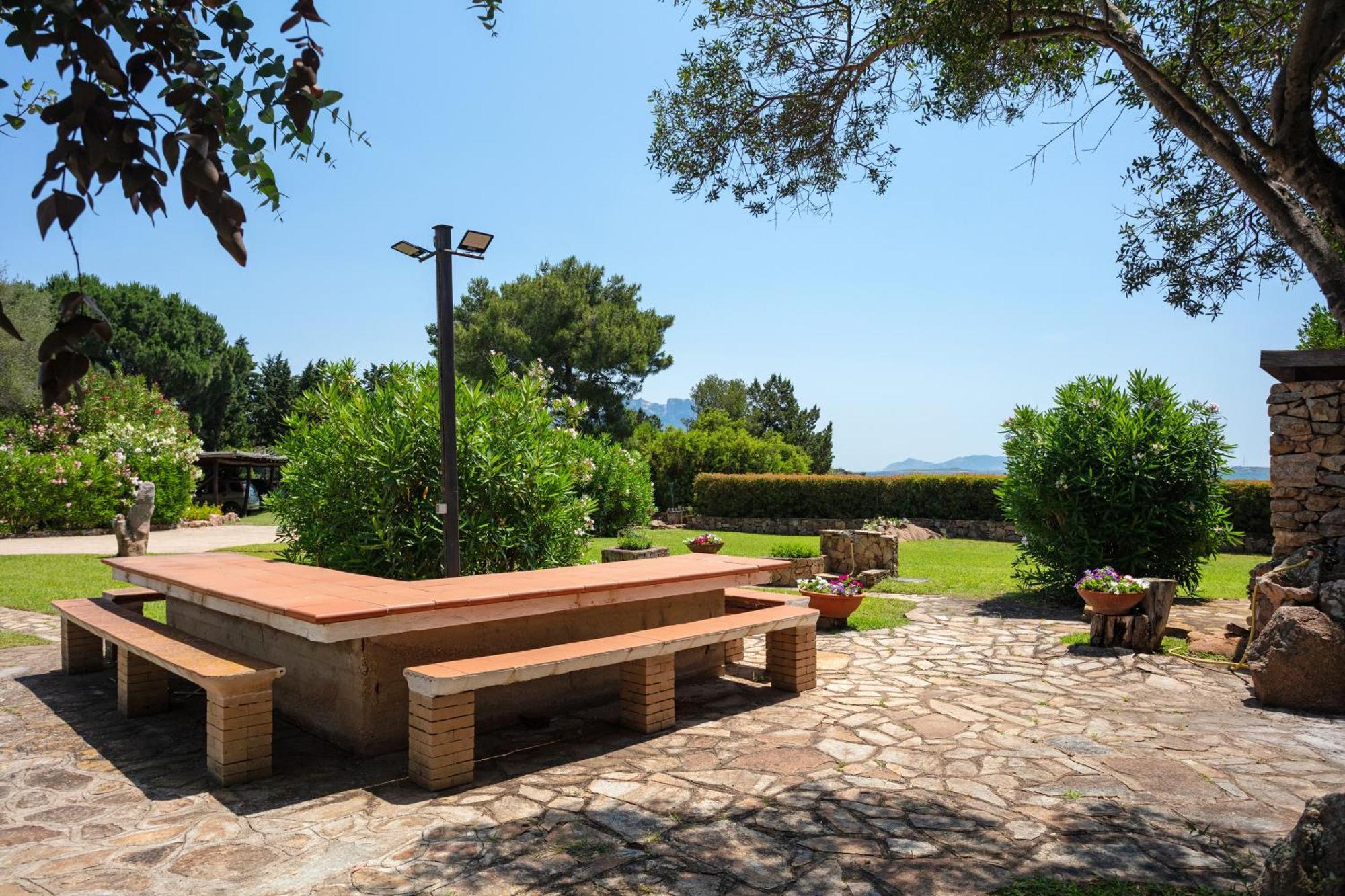 Baia Dorata Beach Apartment Porto Istana Экстерьер фото