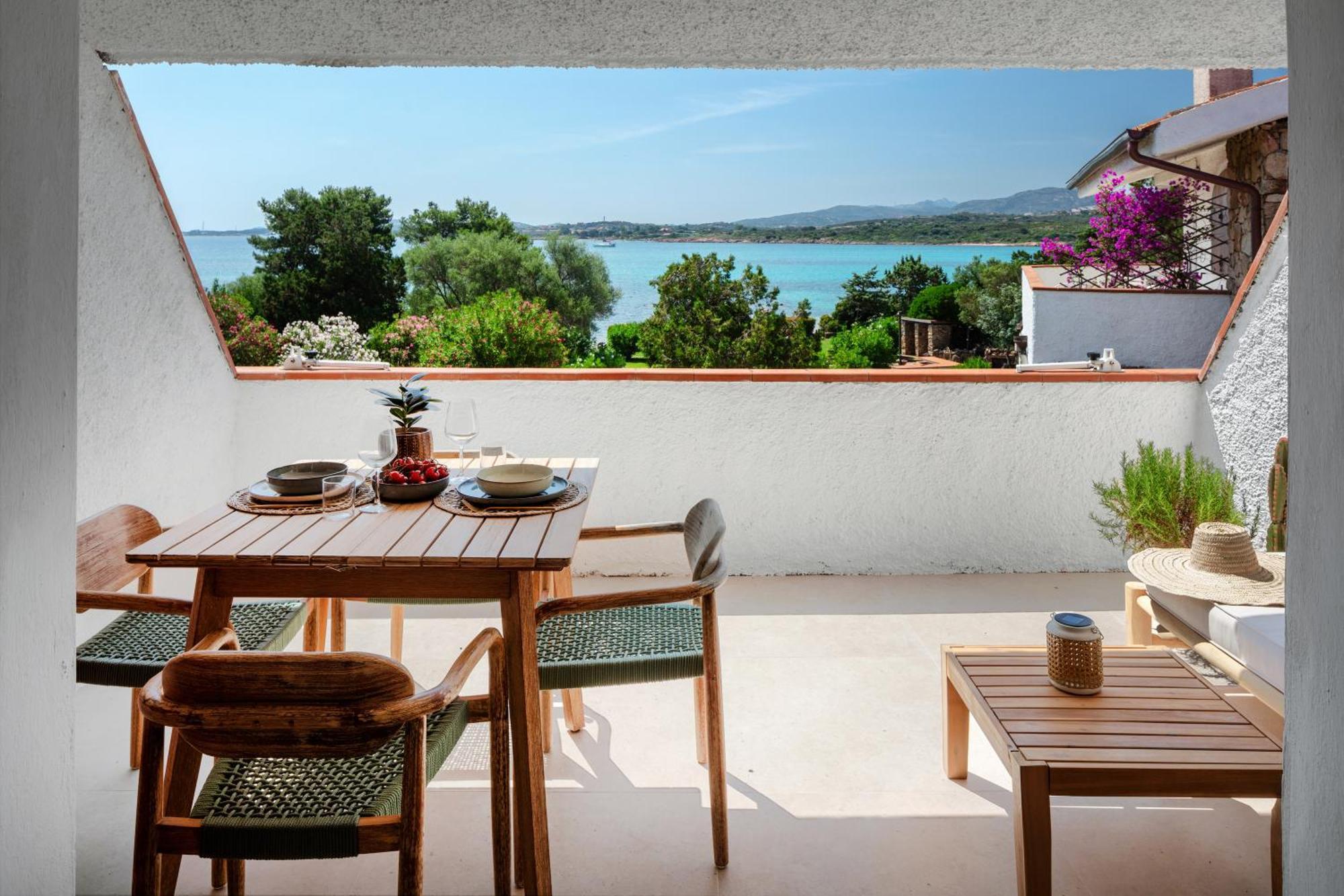 Baia Dorata Beach Apartment Porto Istana Экстерьер фото